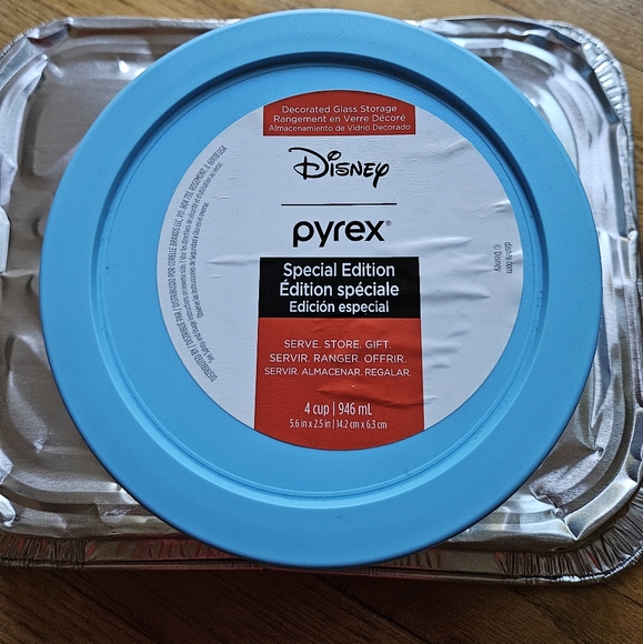 Pyrex 4cup Bowl Special Edition - Picture 2 of 6